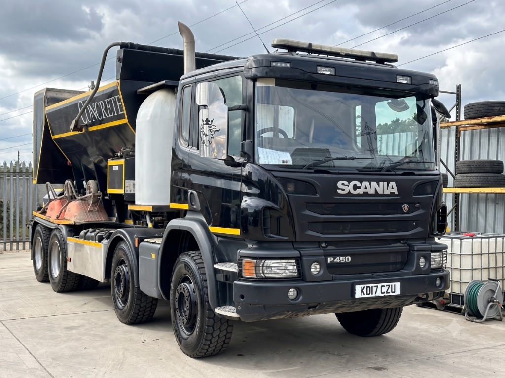 Total Mix Concrete Black Scania Mixer Truck